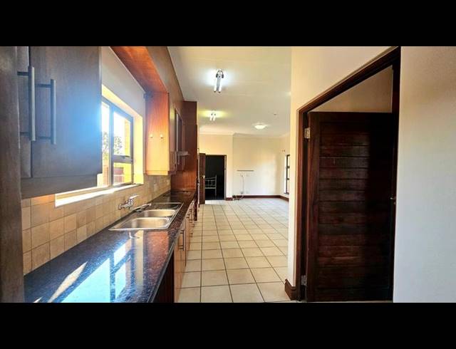 2 BEDROOM PROPERTY TO RENT IN MIDSTREAM ESTATE